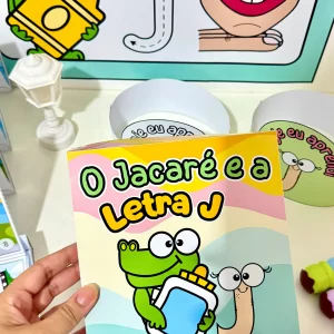História na Caixa Letra J